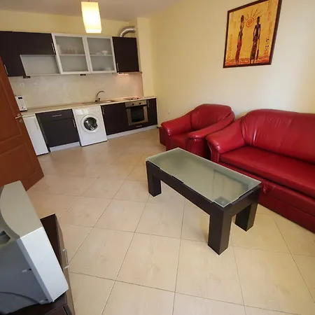 Apartment Menada Amadeus 3 *