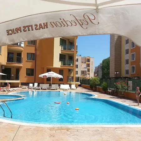 Apartment Menada Amadeus 3 *