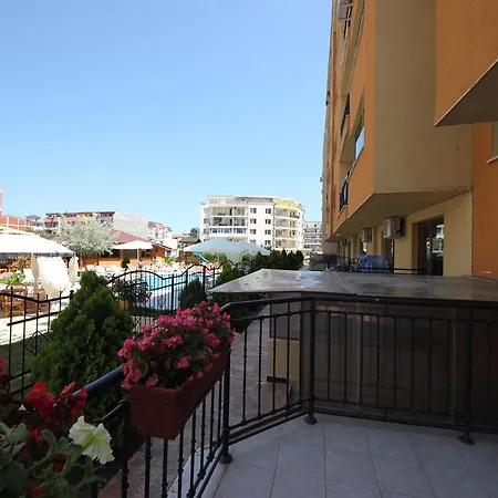 Menada Amadeus 3 Sunny Beach