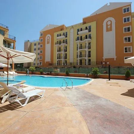 Apartment Menada Amadeus 3
