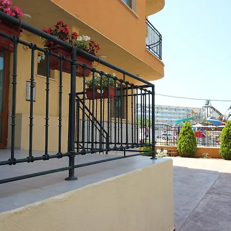 Menada Amadeus 3 Sunny Beach