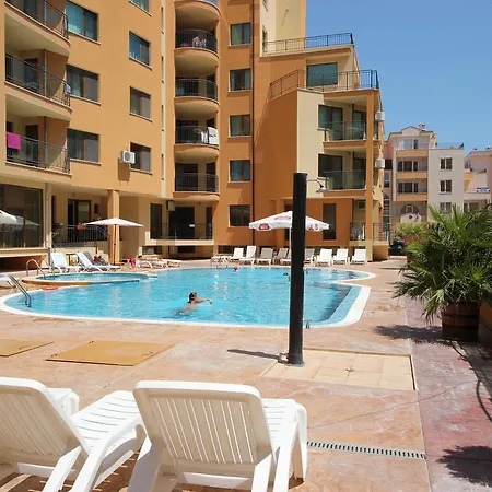 Apartment Menada Amadeus 3